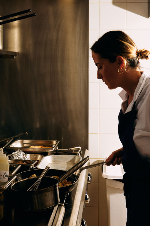 Pauline Sené en cuisine